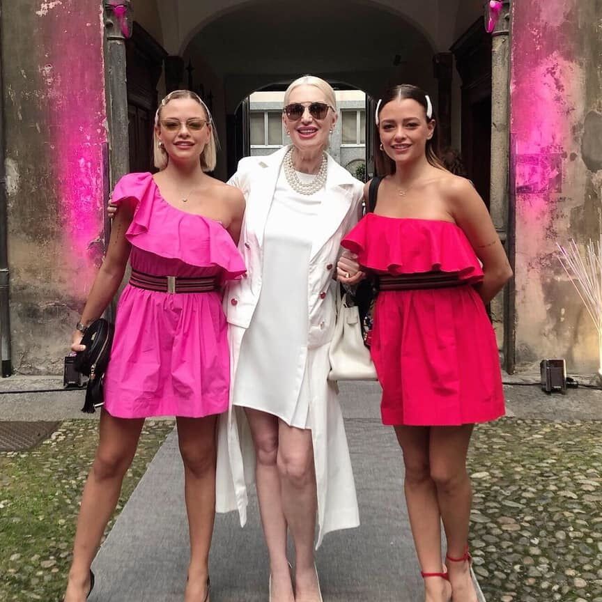 Italian Gilf Marchesa d&;Aragona