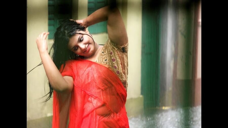DESI bong beauti sneha
