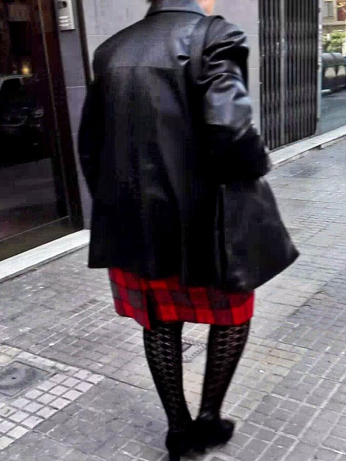 Arched legs