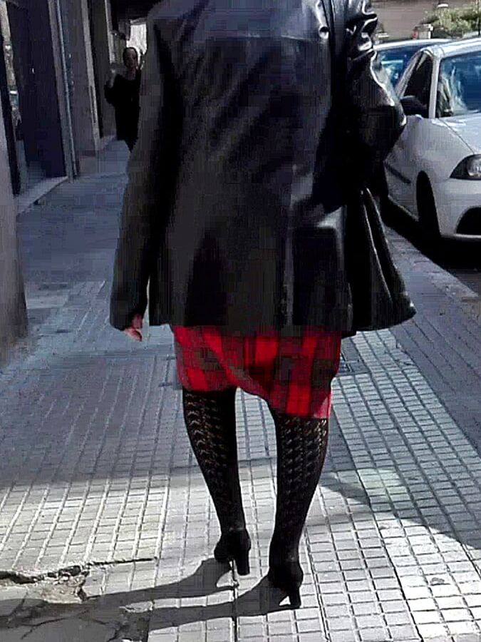 Arched legs