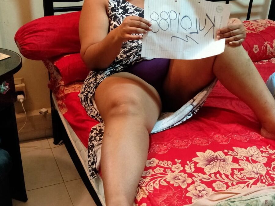 Catherine Sexy Aunty
