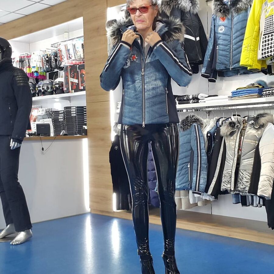 Latex fakes with friends