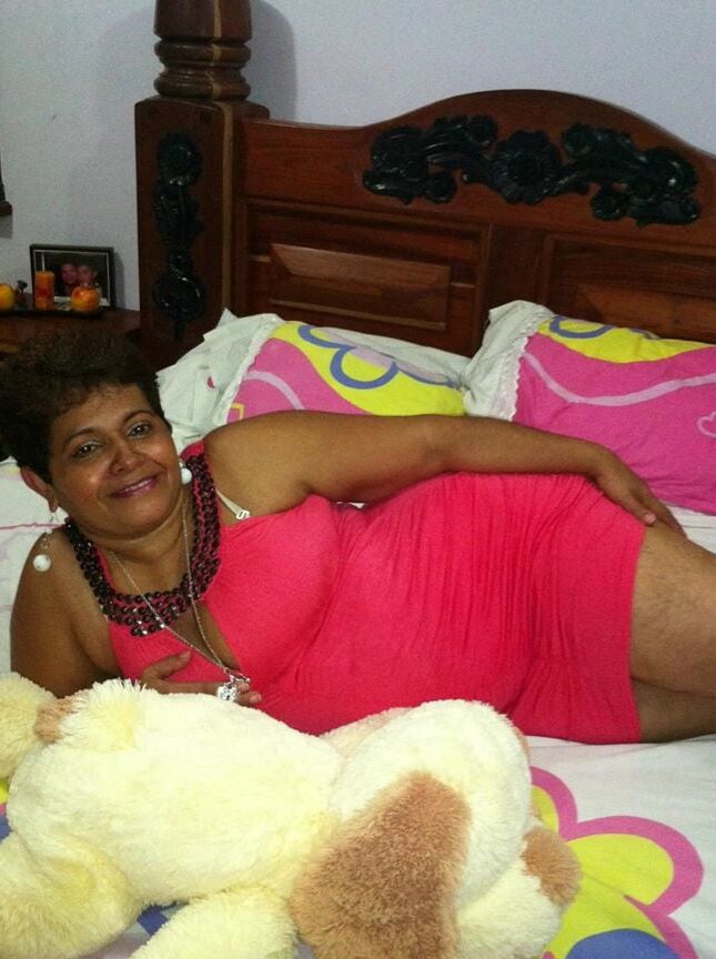 adriana ruiz culona madura