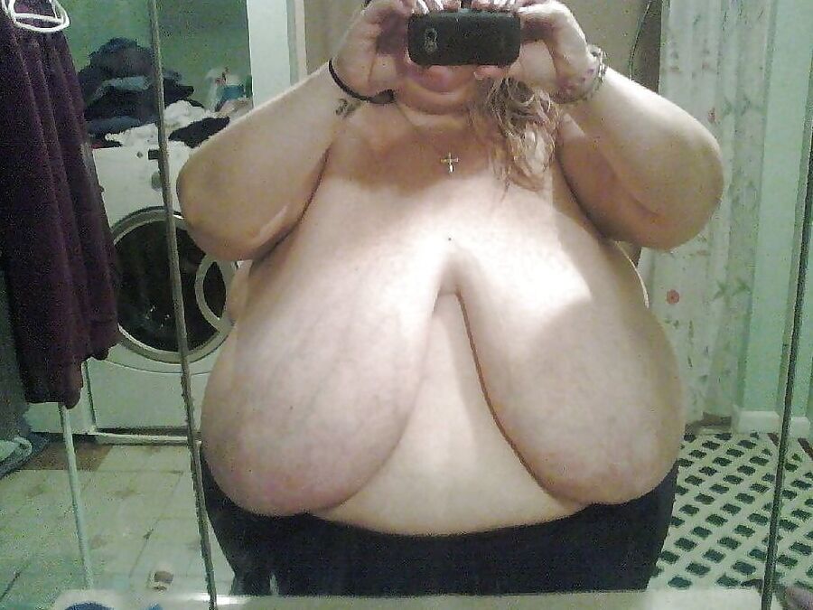 Bbw mix (Saggy tits selfies)