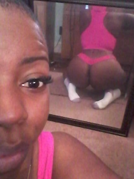 Big Ass &amp; Pierced Tits Tatted Ebony Bbw