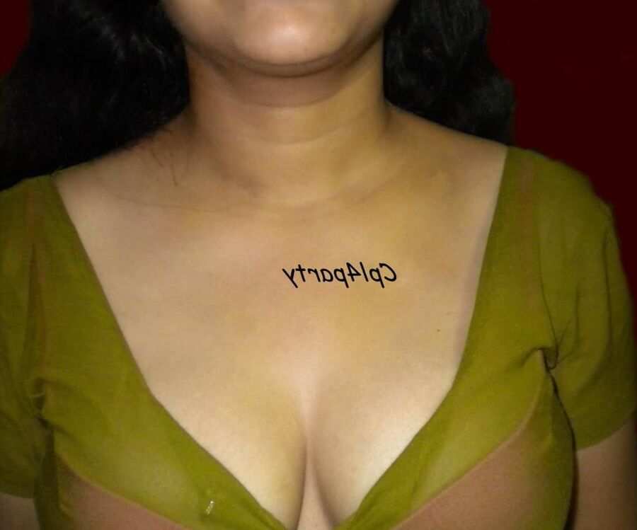 Indian aunty wet