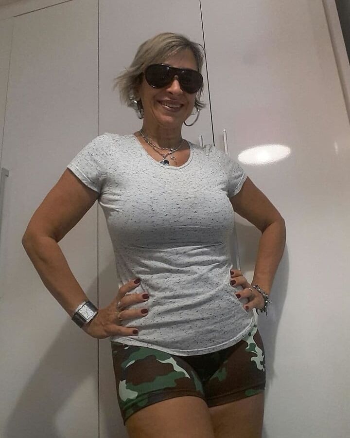 Marina J.
