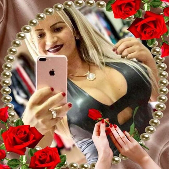 ROSE MADURA MILF COROA RABUDA CAVALA
