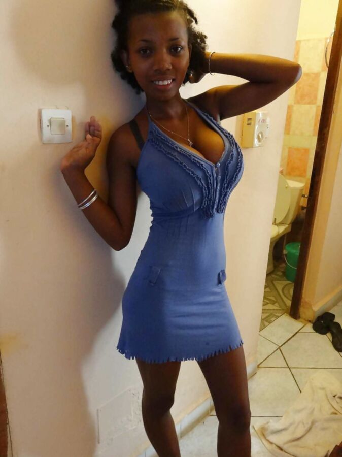 Mrs Paola yo slim and juicy