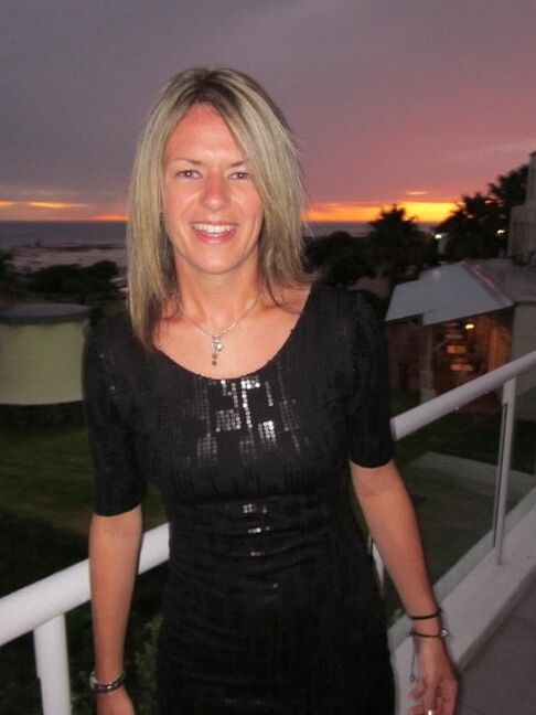 sarah bell uk milf
