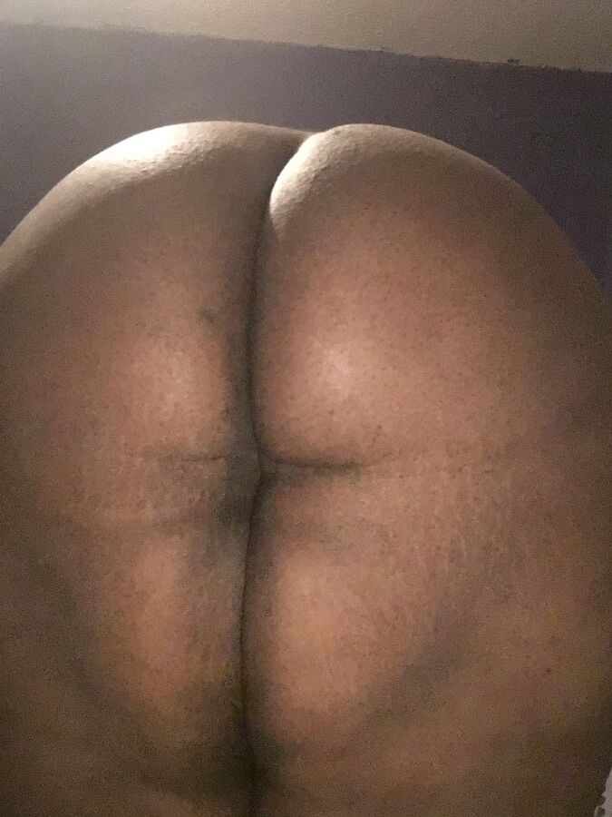 JUST PURE ASS VOL.