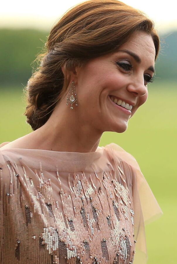 Kate Middleton pulling lots of cute faces