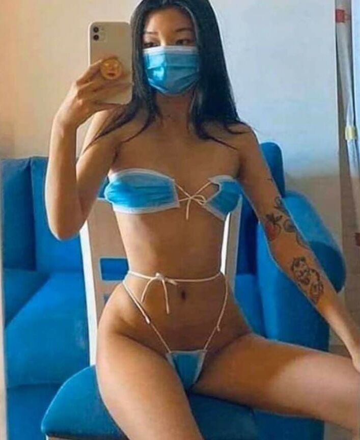 hot chicks, strap ons and cocks.