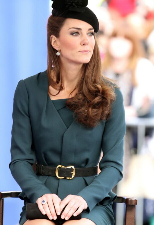 Kate Middleton pulling lots of cute faces