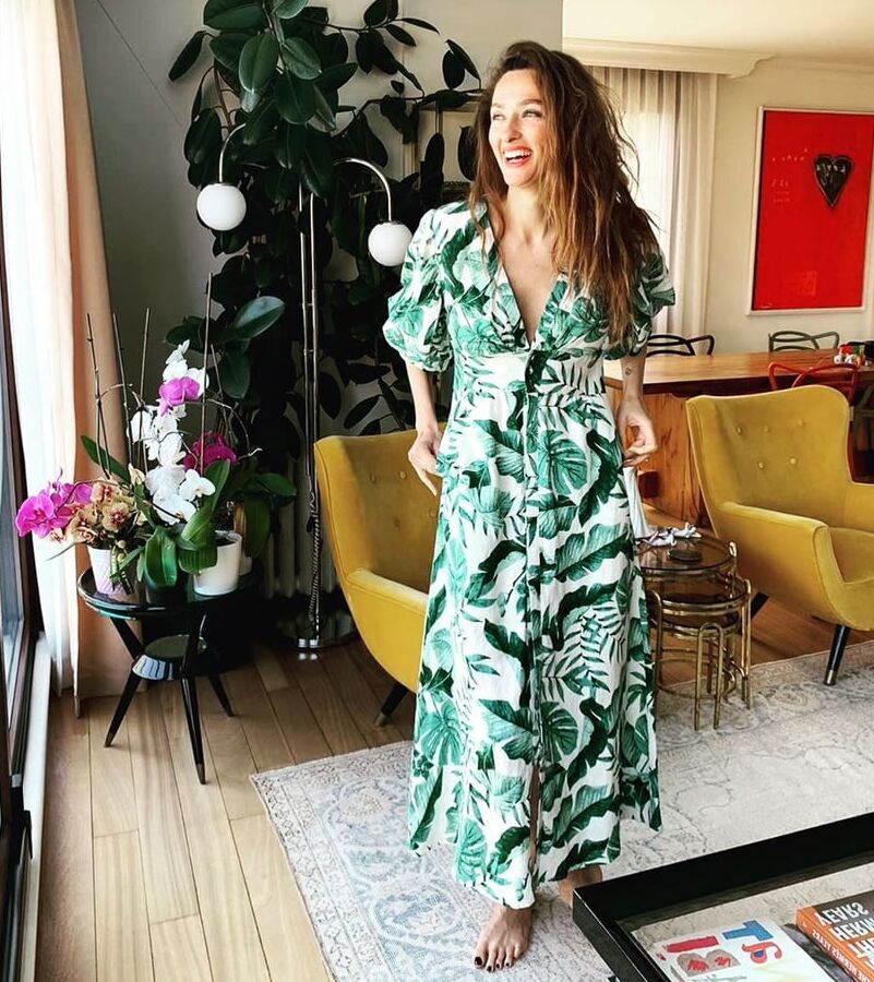 Sexy Turkish Pinar Tezcan