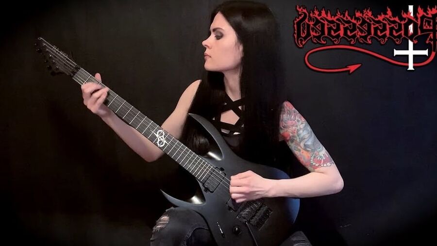 Metal Chicks &amp; Goth Beauties