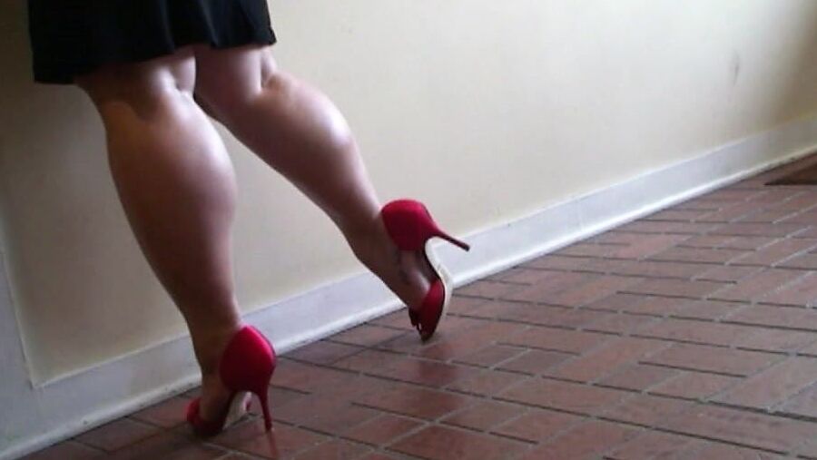 Sexy &amp; Chubby Legs