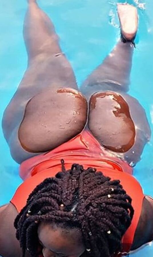 Cute face chunky mega booty bbw pear Simmy