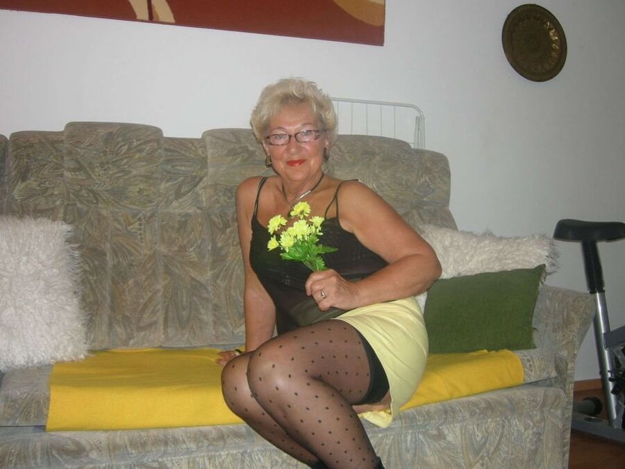 Old Bitches in Pantyhose