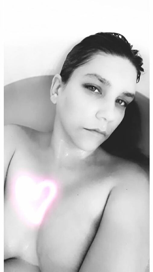 ValerieRayne&;s Selfies