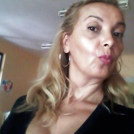 Serbian MILF - Ivana (Old School)