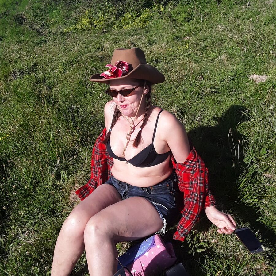The Mrs in Her Levi Jeans Shorta Cut offs