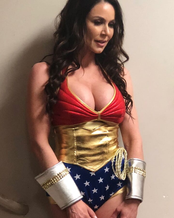 Michigan MILF Kendra Lust