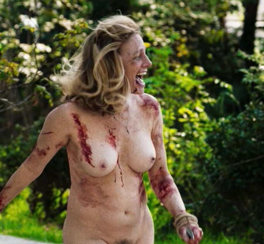 Nude Scene Mix (Showin Her Pussy on Screen)