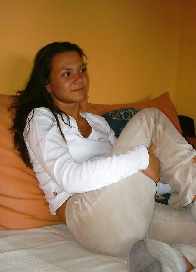 Mujeres en zapatillas