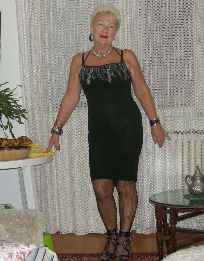 Old Bitches in Pantyhose