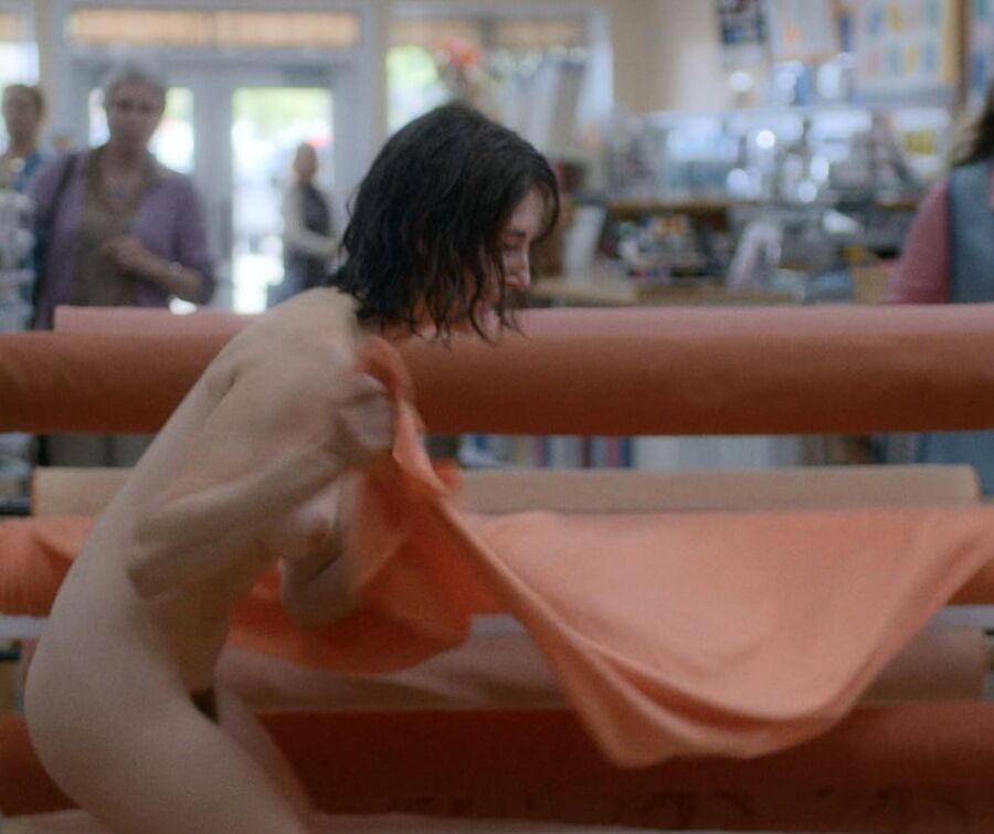 Nude Scene Mix (Showin Her Pussy on Screen)