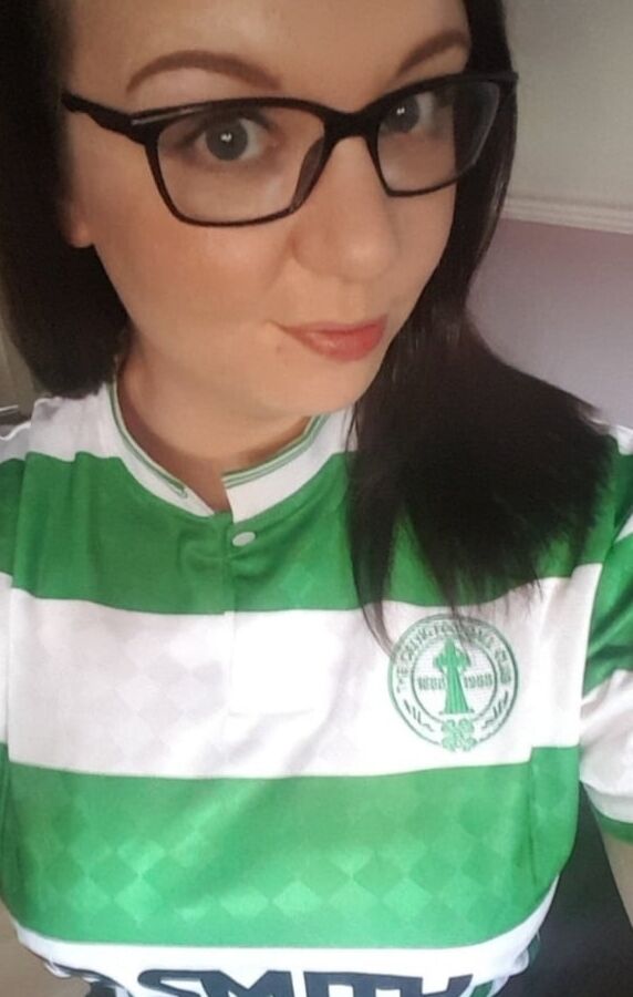 Ghirls in hoops