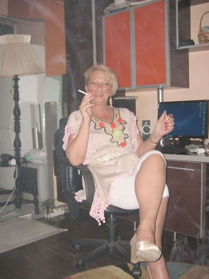 Old Bitches in Pantyhose