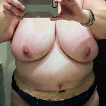 pinnasa &;ndaisi?no,ma Tittas...tits