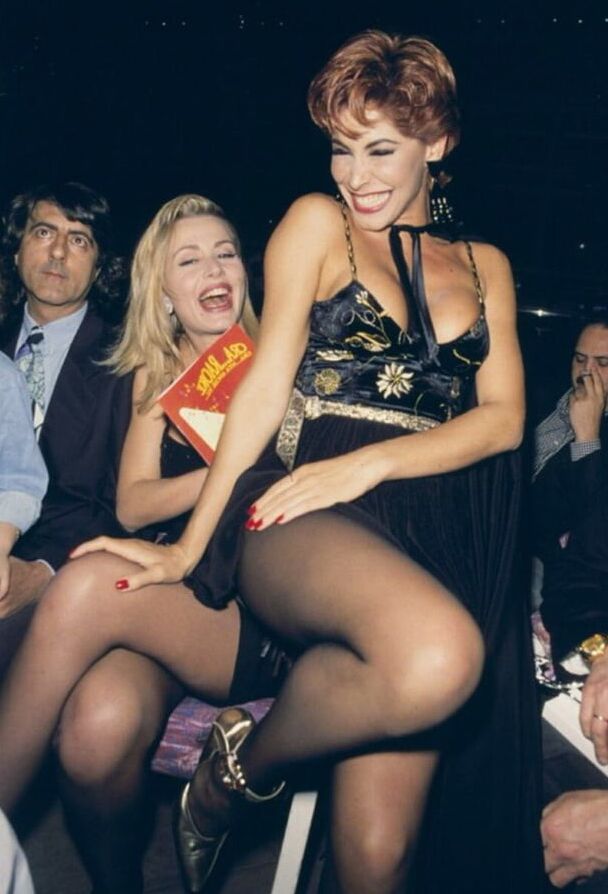 Italian Mature Milly D&;abbraccio