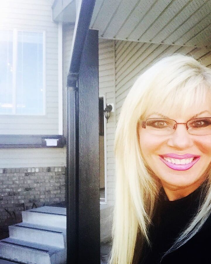 Hot Realtor