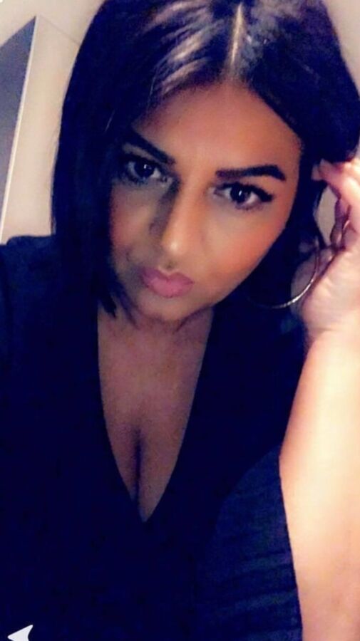 Hot milf Michela from Belgium