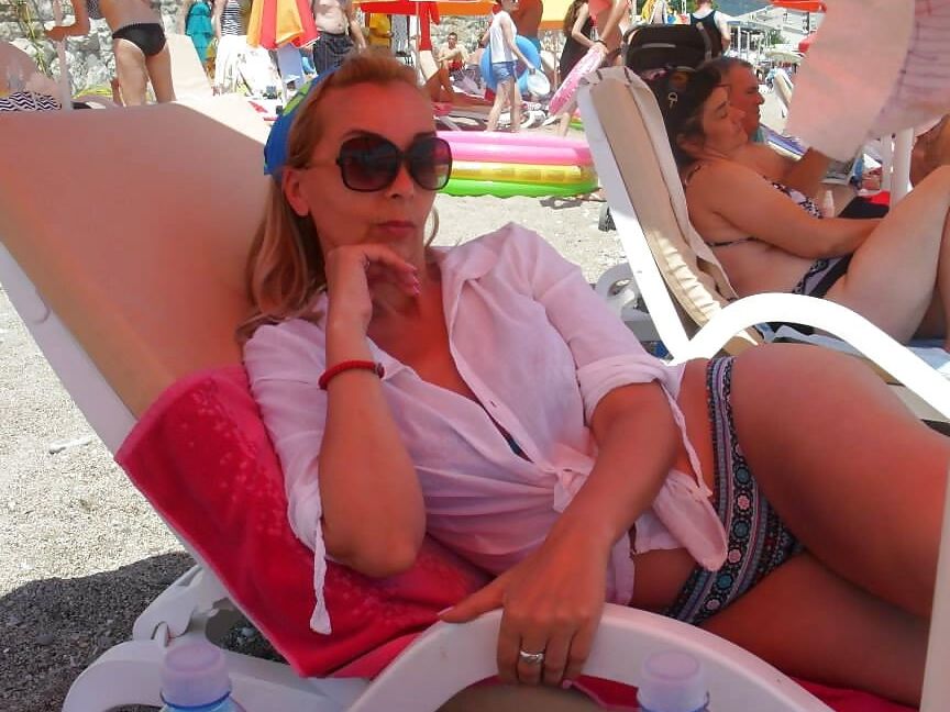 Serbian MILF - Ivana (Old School)