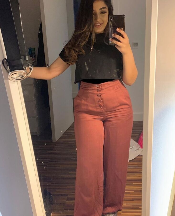 Pakistani Indian Desi Bengali Girls