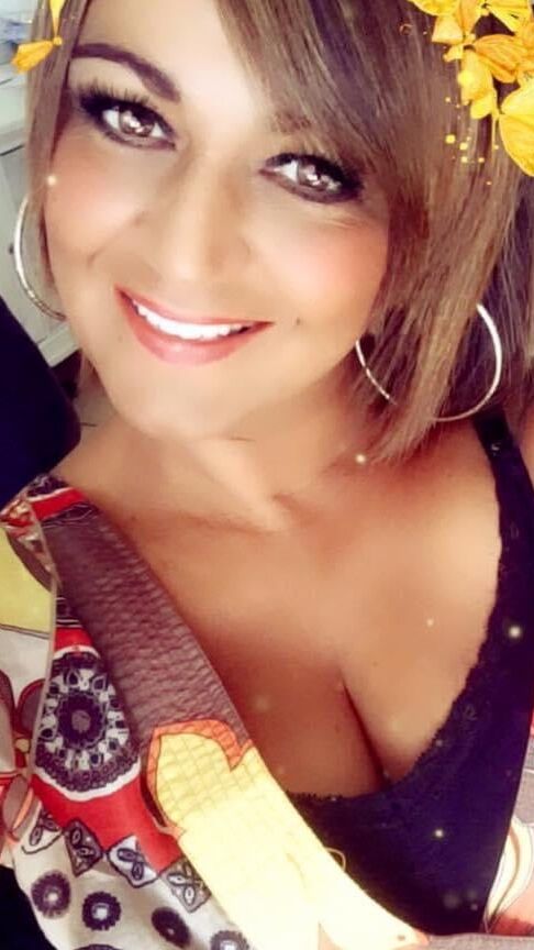 Hot milf Michela from Belgium