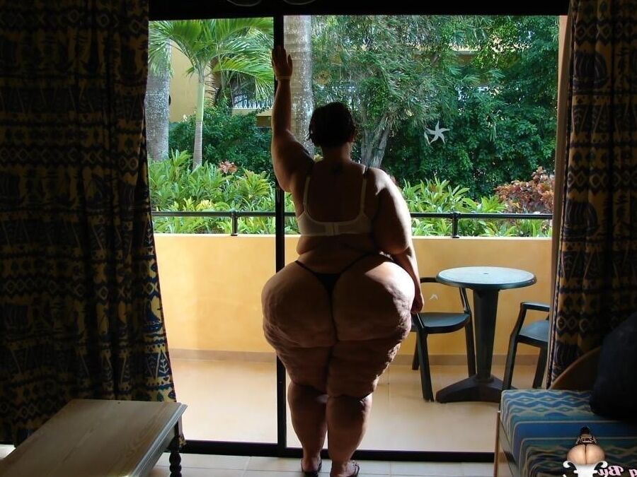 BBW MIX XI