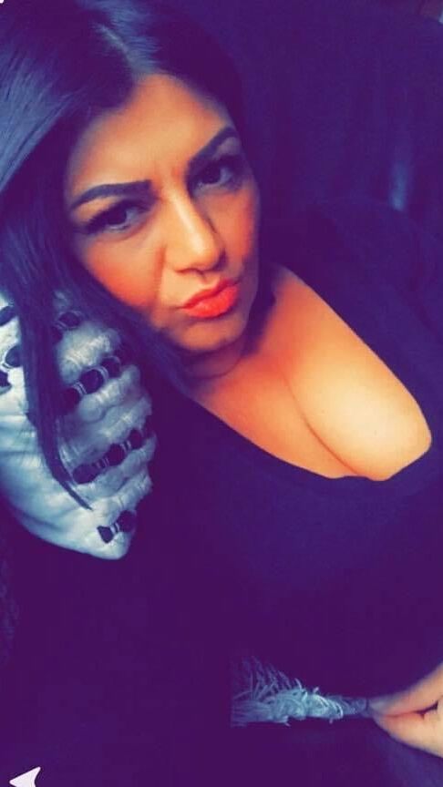 Hot milf Michela from Belgium