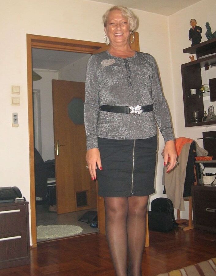 Old Bitches in Pantyhose