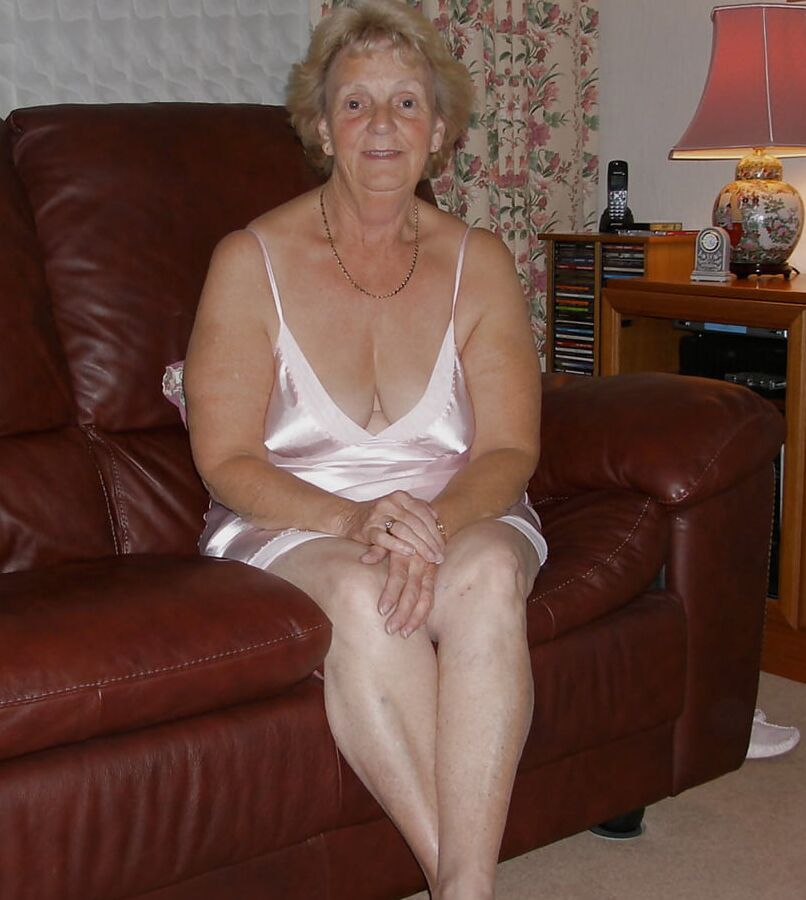 Grandma (Coroa gostosa)