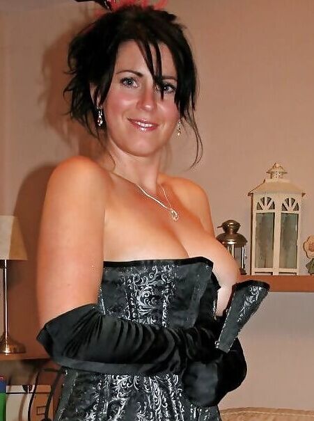 Beautiful Curvy Big Tit Hairy Cunt Slutty MILF