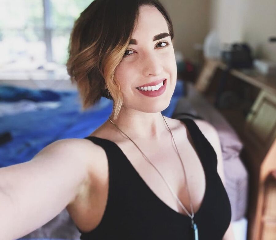Nerd Milf
