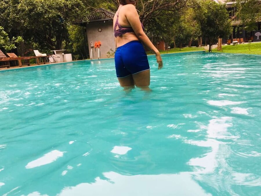 Srilankan aunty