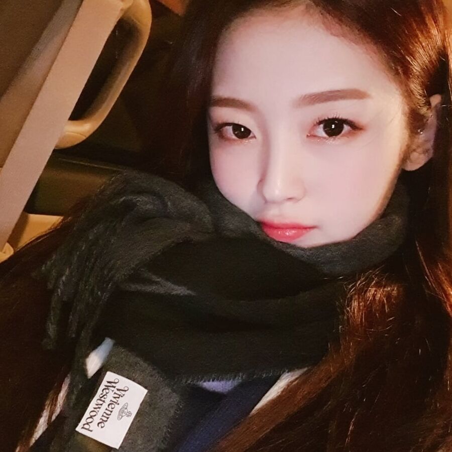 Oh my girl (want white cock