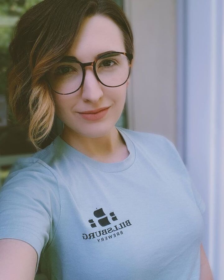 Nerd Milf