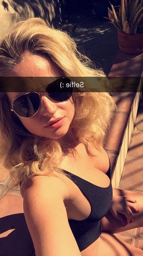 Genevieve Morton snapchat